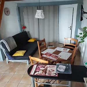 https://studio-bellevue-14-rue-du-bourg-a-montastruc-47380.midi-pyreneeshotels.com